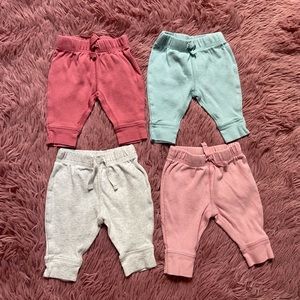 Carter’s 4PC Pants Set